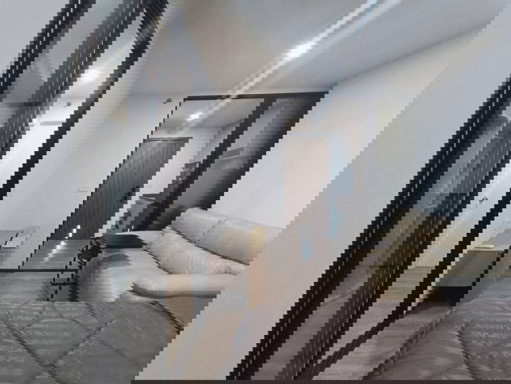 picture Condo For Rent  NearFully fernished Lease 8500- - 8/11