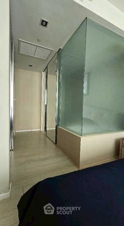 picture 1-BR Condo at The Room Sukhumvit 21 near MRT Sukhumvit (ID 2309318) - 3/20