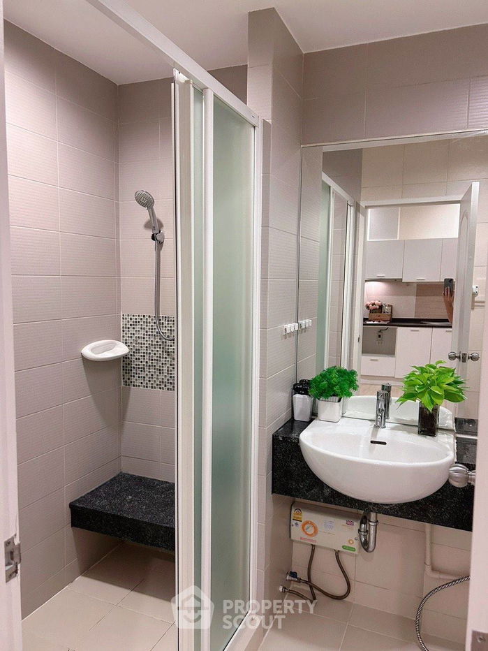 รูป คอนโด 1-ห้องนอน ที่ เดอะ ไลท์เฮ้าส์ คอนโดมิเนียม ใกล้ BTS กรุงธนบุรี (ID 2505303) - รูปที่ 12/13