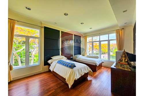 picture [920601001-76] Blue Lagoon Residences Private Villa 3 Bed 4 Bath For Sale - 32/46