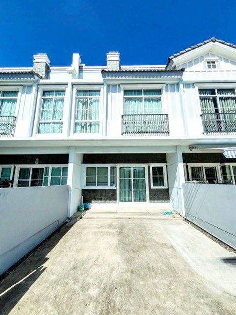 รูป ให้เช่าทาวน์โฮมสุดหรู 2 ชั้น ม.รามคำแหง 2 500 ม. อินดี้ บางนา-รามคำแหง2 โลตัส บางนา-ตราด 1.2 กม. - รูปที่ 1/8