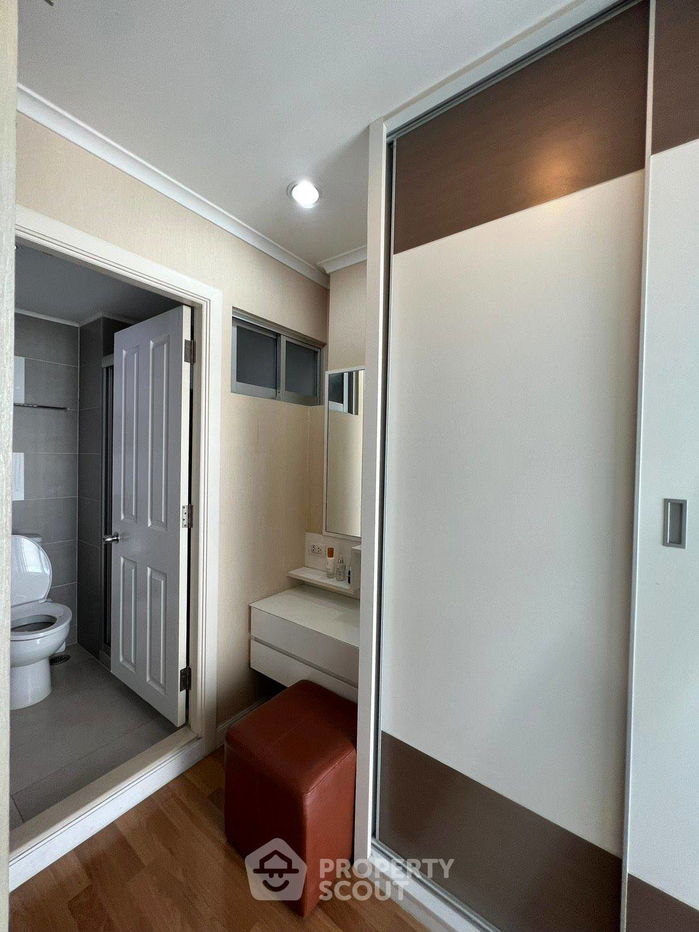 รูป คอนโด 2-ห้องนอน ที่ คอนโด ลุมพินี เพลส พระราม 4 - กล้วยน้ำไท ใกล้ BTS เอกมัย (ID 2510009) - รูปที่ 8/12