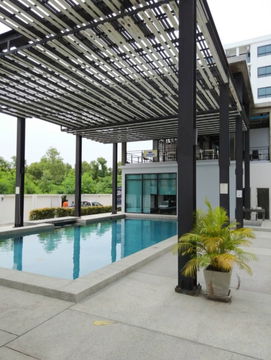 AVANUE new renovate Rent room @ Soi ABAC BangNa