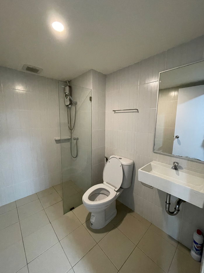 รูป คอนโด ลุมพินี ทาวน์ เอกชัย 48 พร้อมอยู่ 🍿Line : @forucondo - รูปที่ 8/11