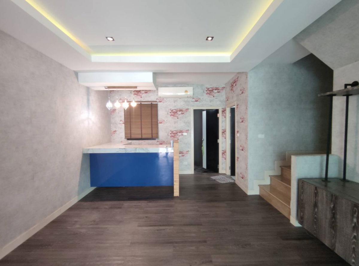 รูป ให้เช่า ทาวน์โฮม เวิร์ฟ เพชรเกษม 81 ถูก สภาพดี พร้อมอยู่ ใกล้เพชรเกษม เพียง 1.5 กม. - รูปที่ 2/15