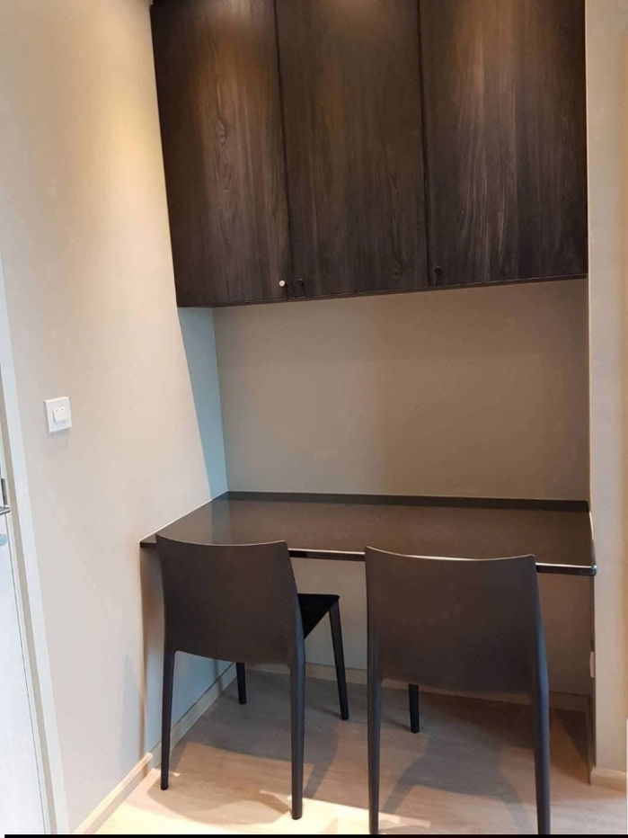 picture Noble Revolve                     Ratchada  - 4/10