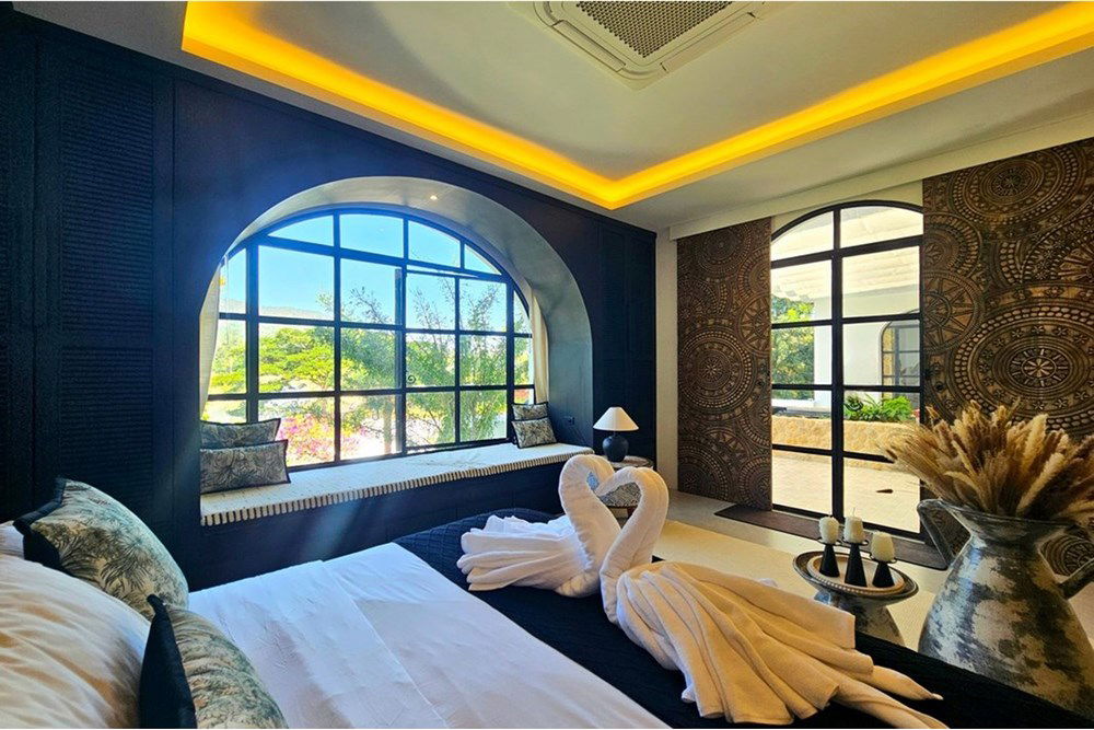 รูป [920601001-799] ขายวิลล่าสไตล์บาหลีสุดหรู 4 ห้องนอน 6 ห้องน้ำ ในหัวหิน 70 - รูปที่ 71/97