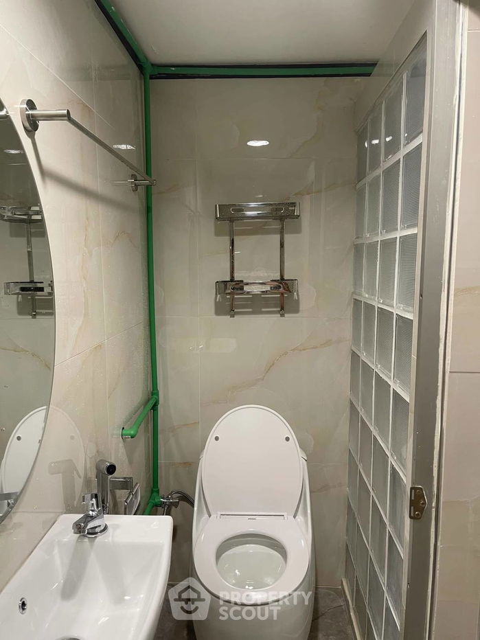 picture 2-BR Condo at Diamond Tower Condominium near BTS Chong Nonsi (ID 2440944) - 7/9