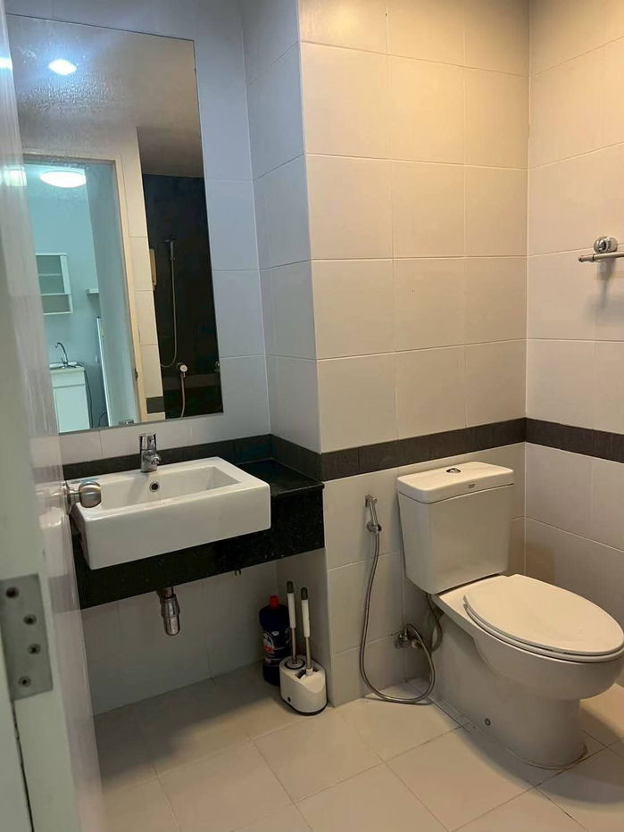 picture For rent A Space Sukhumvit 77 **1 bedroom** - 10/13