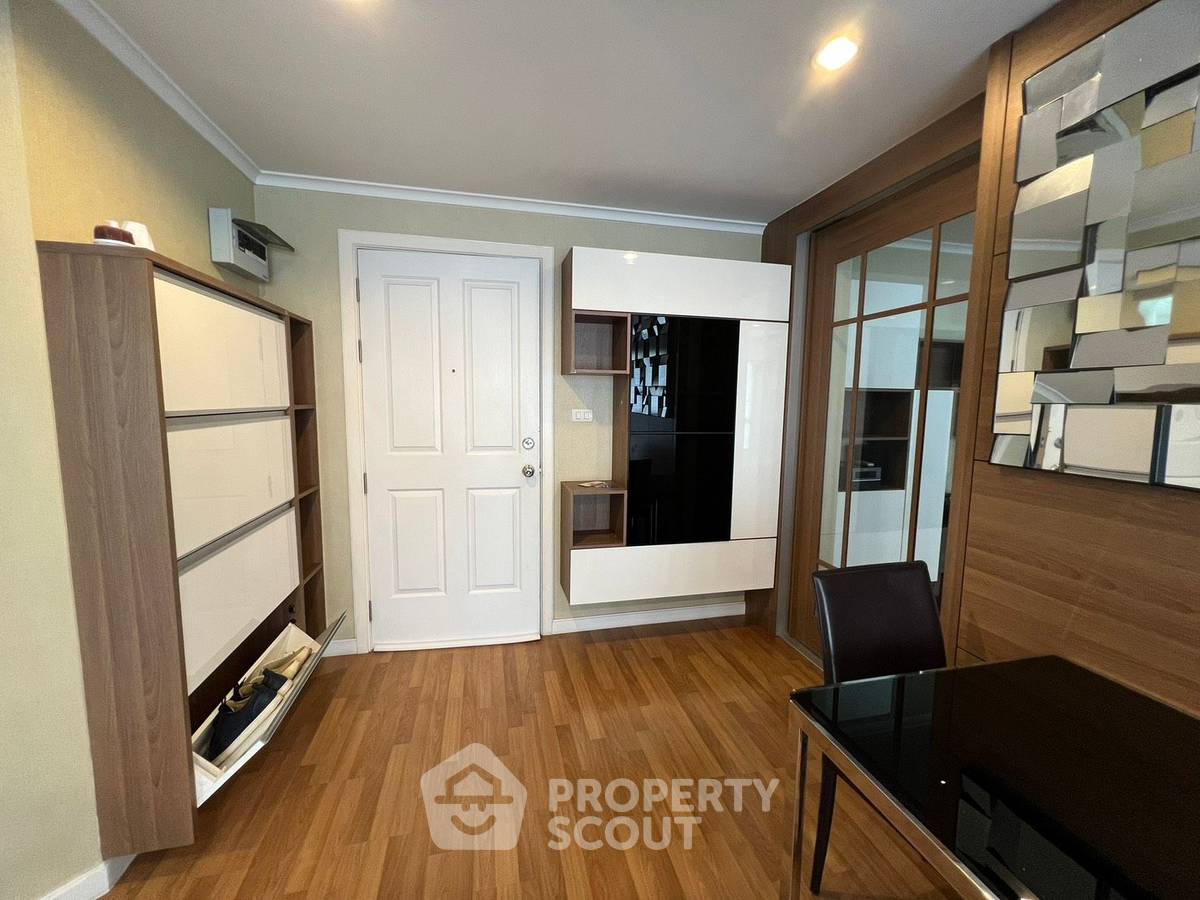 รูป คอนโด 2-ห้องนอน ที่ คอนโด ลุมพินี เพลส พระราม 4 - กล้วยน้ำไท ใกล้ BTS เอกมัย (ID 2510009) - รูปที่ 3/12