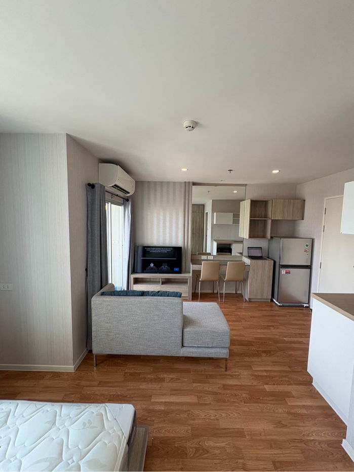 รูป 📣📣ให้เช่า‼️ ลุมพินี พาร์ค บรมราชชนนี - สิรินธร ...... 🚅ใกล้ MRT สถานีบางยี่ขัน🚅..... * ☎️สนใจติดต่อ คุณหย๊ะ 📞 093-4419156 ID Line : @928zbfqq - รูปที่ 4/10