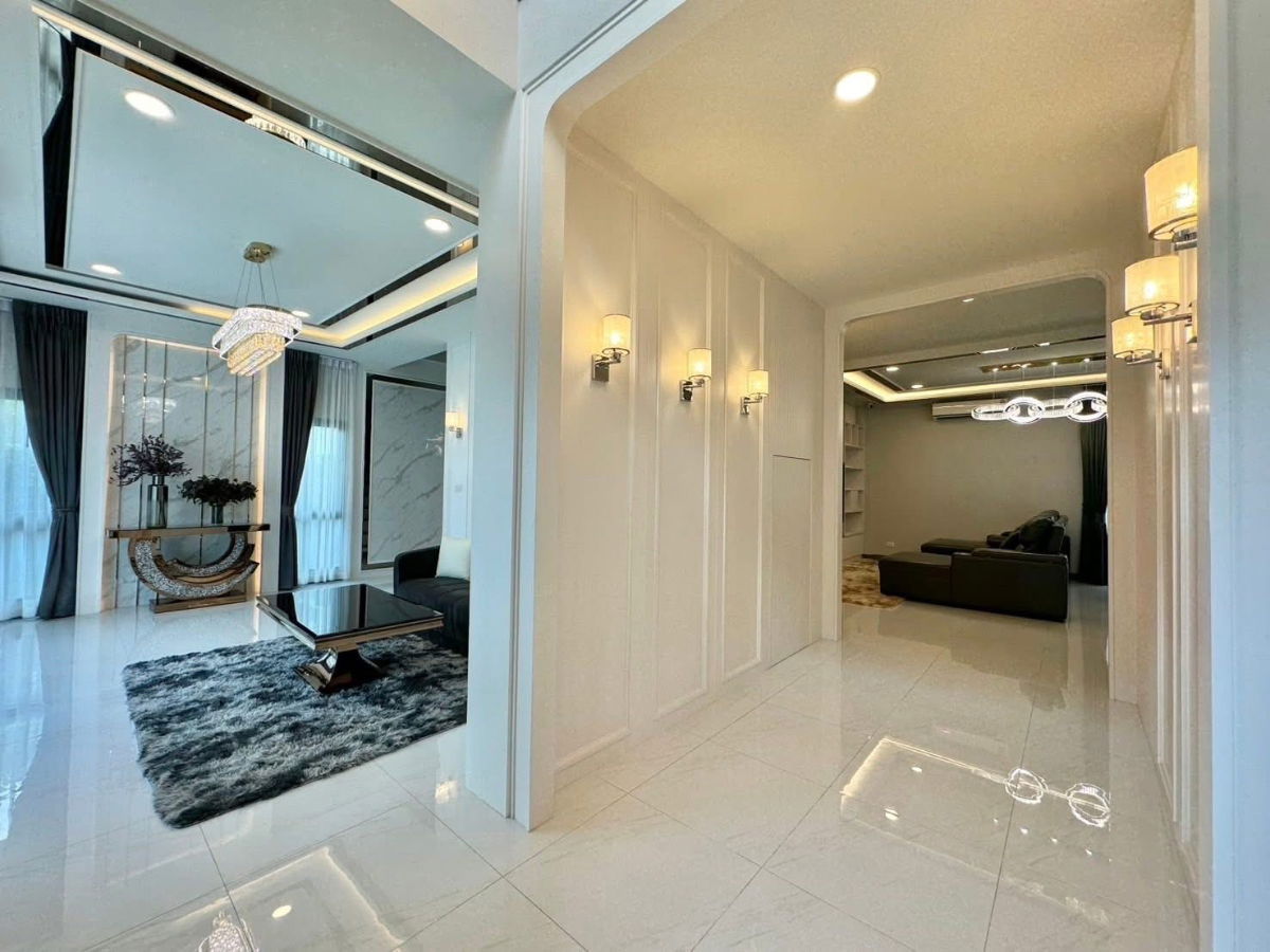 รูป ขายบ้าน รองรับครอบครัวใหญ่ The city บางนา 5 ห้องนอน 5 ห้องน้ำ 3 จอด 21.9 ล้าน เครื่องใช้ฟ้าครบ  คุณบี โทร 064-146-6445 (229AGBE) - รูปที่ 27/50