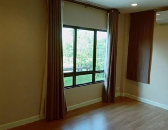 รูป ให้เช่าบ้านเดี่ยว 2 ชั้น หมู่บ้าน ไลฟ์ บางกอก บูเลอวาร์ด ซอยรามอินทรา 65 อยู่อาศัยเท่านั้น - รูปที่ 6/8