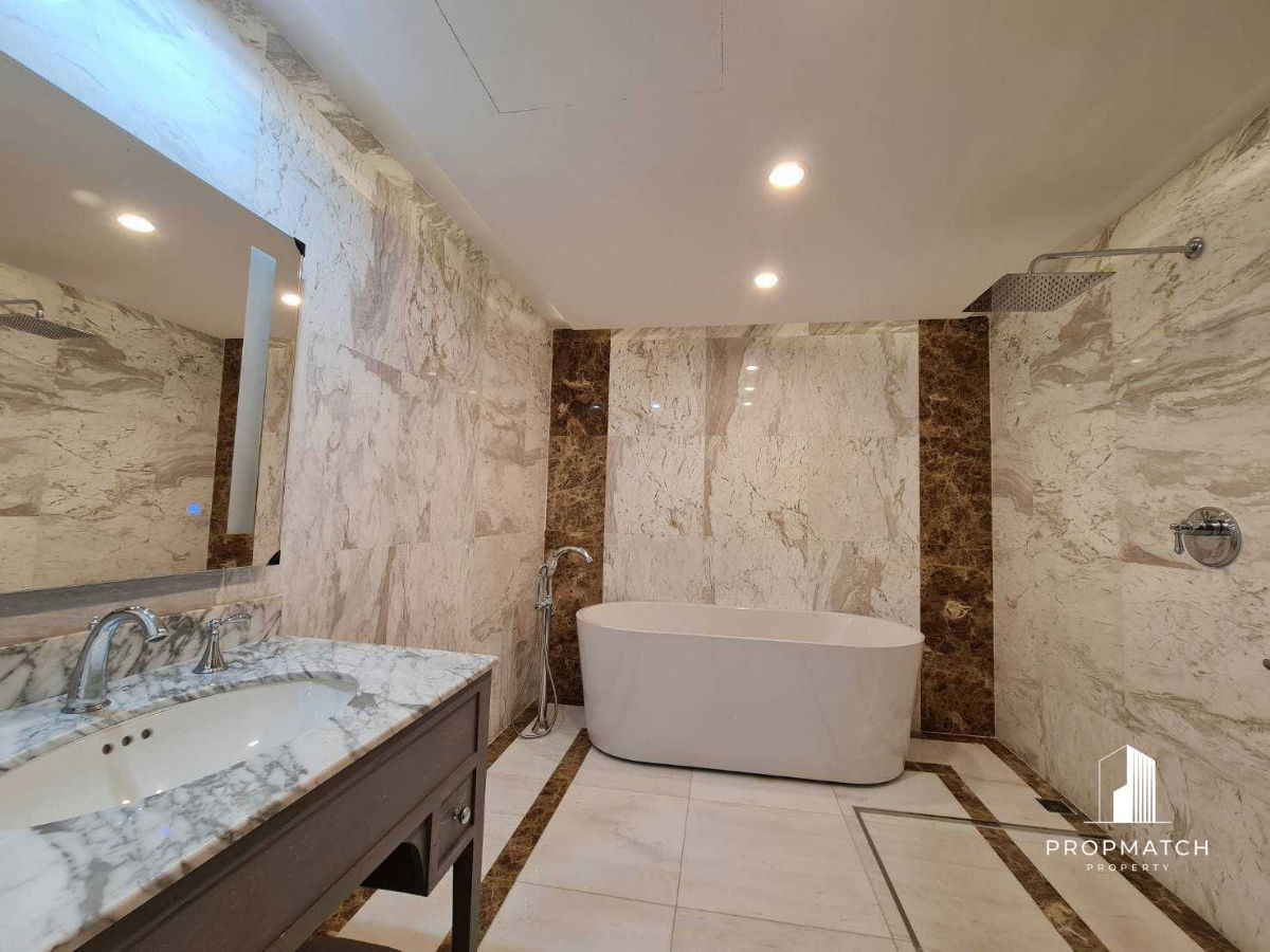 รูป PM035967✨Flash Deal ✨ H Sukhumvit 43 (  Duplex4Bed5Bath  238SQM.) พร้อมอยู่ ! เพียง 180,000 บาทต่อเดือน Tel.0981315848 @propmatch - รูปที่ 28/29