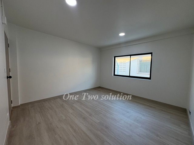 รูป ทาวน์เฮาส์ โครงการหมู่บ้านร่มรื่นวิลล์ 4 รัตนาธิเบศร์ ซอยวัดมะเดื่อ - รูปที่ 11/24