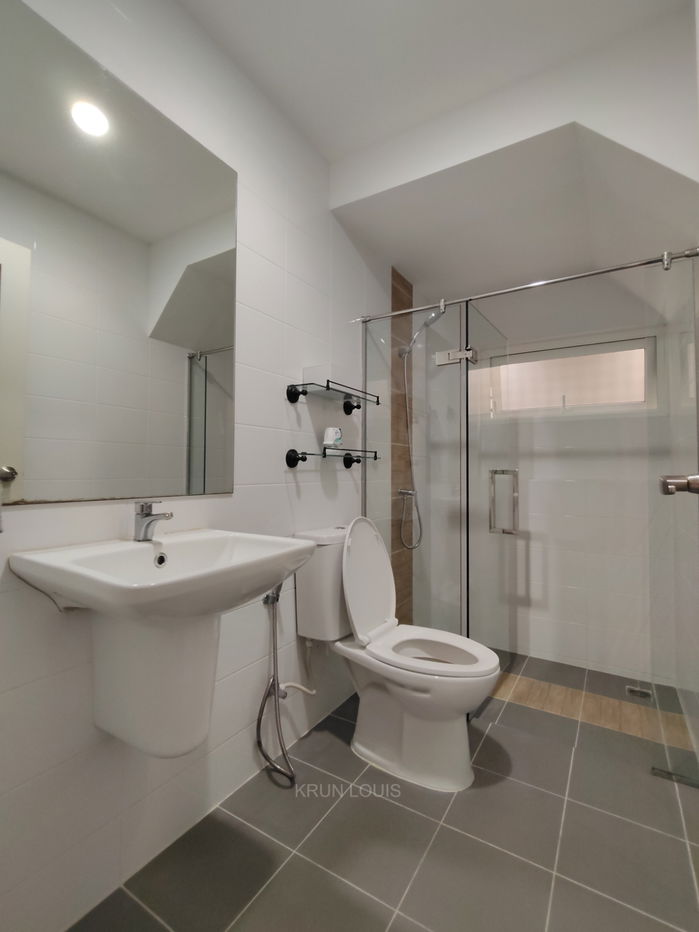 รูป บ้านแฝดให้เช่าที่แกรนด์เพลโนเมกะบางนา ใกล้เมกะบางนา&อิเกีย พื้นที่ด้านหน้าติดสวน บ้านใหม่ตกแต่งครบครัน สไตล์โมเดิร์น พร้อมเข้าอยู่ได้ทันที! - รูปที่ 12/27