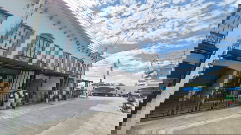 Brand new townhome for rent at Anasiri Ramkhamhaeng, fully furnished, near the expressway and MRT Rat Phatthana station.