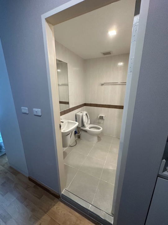 รูป ให้เช่า คาซ่า คอนโด อโศก - ดินแดง มีเฟอร์นิเจอร์+เครื่องใช้ไฟฟ้าครบ - รูปที่ 4/4