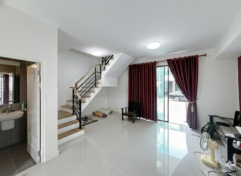 ขายทาวน์โฮม : ST0052 | ขาย Pleno รังสิต คลองสี่–วงแหวน 💰 ราคาเพียง 2 ล้านบาท