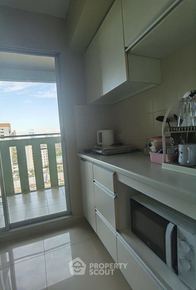 picture 1-BR Condo at Lumpini Place Rama 9–Ratchada near MRT Phra Ram 9 (ID 993285) - 5/12