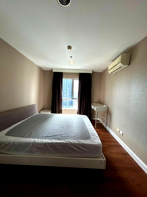Condos for rent : P-44293 Condo for rent Belle Grand Rama 9 fully furnished (Confirm again when visit). 