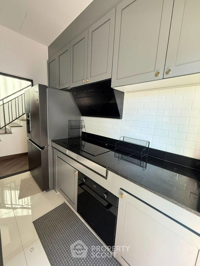 รูป บ้าน 4-ห้องนอน ที่ บริทาเนีย บางนา - ศรีวารี ใน ศีรษะจรเข้ใหญ่ (ID 2511190) - รูปที่ 6/20