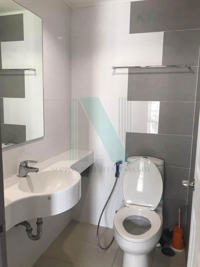 รูป ให้เช่าคอนโด ลุมพินีเพลส พระราม 4 - กล้วยน้ำไท อาคาร 1 ชั้น 15 1 ห้องนอน ขนาด 30 ตรม ใกล้ มหาวิทยาลัย กรุงเทพ - รูปที่ 6/8