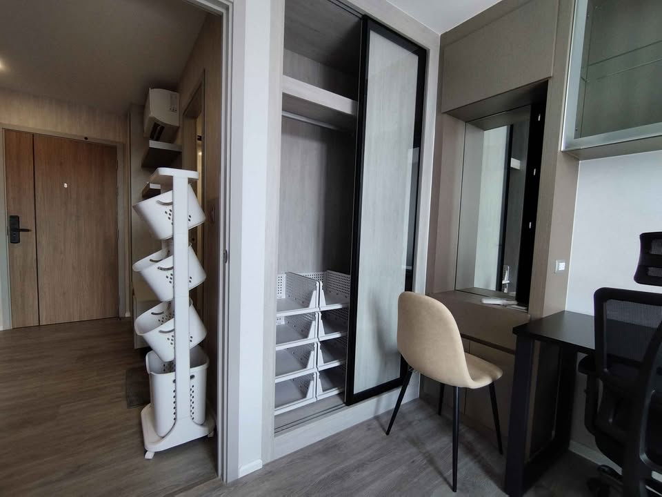 picture For Rent  Atmoz Portrait Srisaman   9,000 - 7/18