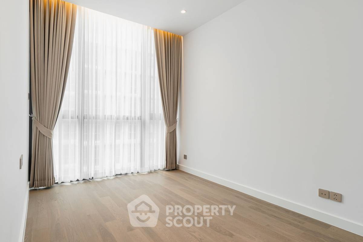 picture 3-BR Condo at Supalai Icon Sathon near MRT Si Lom (ID 2511895) - 17/25