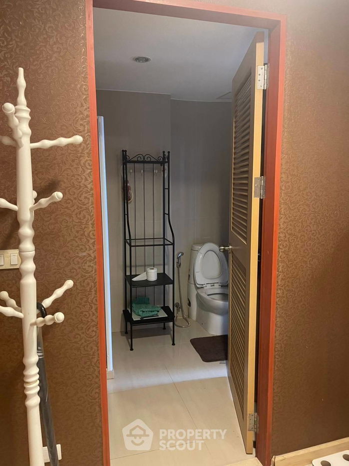 รูป คอนโด 1-ห้องนอน ที่ ฮาร์โมนี ลิฟวิ่ง พหลโยธิน 11 คอนโดมิเนียม ใกล้ BTS สะพานควาย (ID 2467020) - รูปที่ 10/12