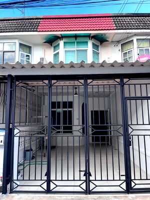 เช่าทาวน์โฮม กรุงเทพมหานคร : 🏡 ให้เช่าทาวน์เฮ้าส์ 2 ชั้น – ห้วยขวาง / ประชาราษฎร์บำเพ็ญ  📍 ทำเลดี ใจกลางเมือง เดินทางสะดวก 🚆 ใกล้ MRT ห้วยขวาง