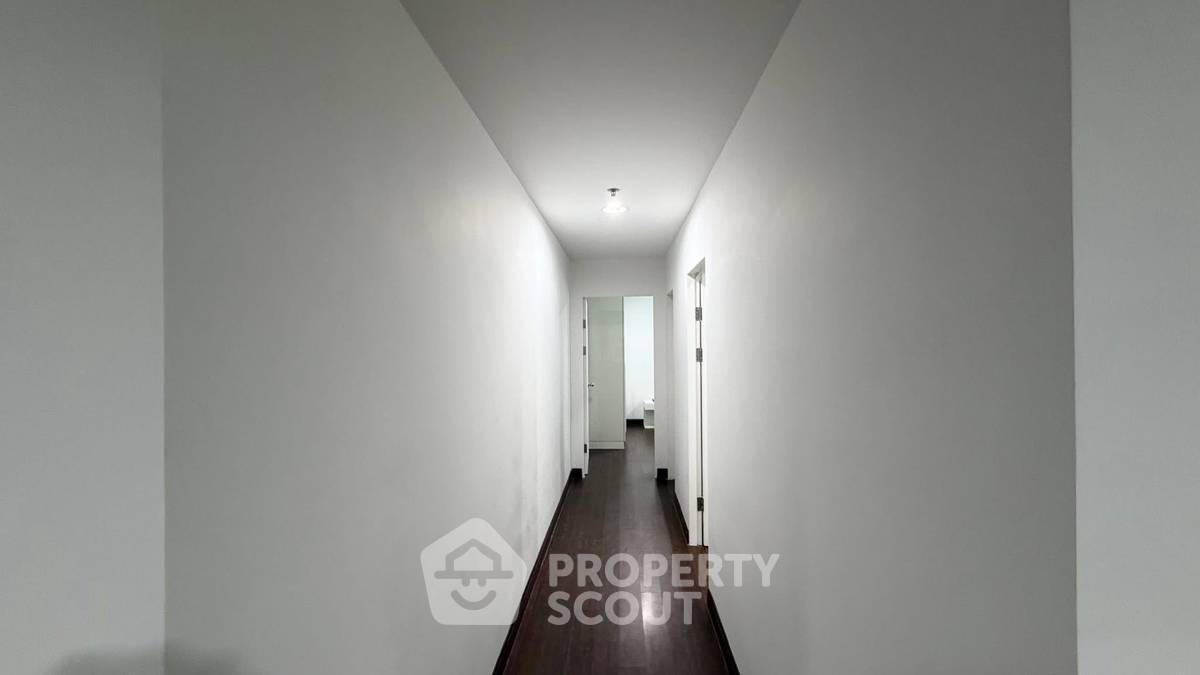 picture 2-BR Condo at Belle Grand Rama 9 near MRT Phra Ram 9 (ID 2511188) - 8/11