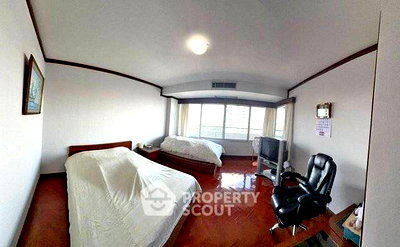 Condos for sale : 2-BR 251 Sqm Condo At Bangkok River Marina, 12th Floor Near MRT Bang Phlat (ID 2512820)