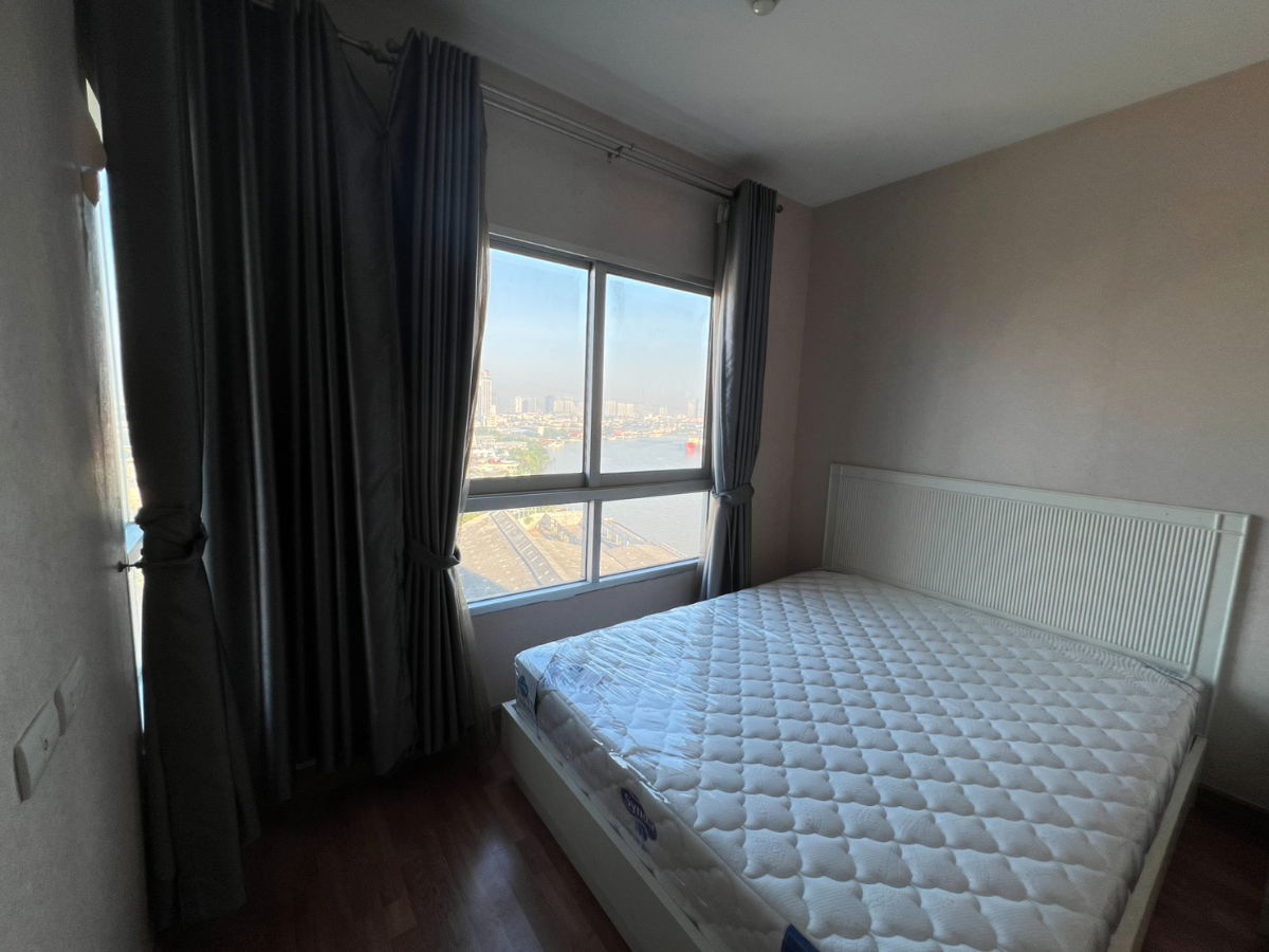 picture Ivy River Condominium, a riverside condo along the Chao Phraya River. River-view unit with full facilities, ready to move in. - 4/14