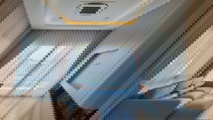 รูป ให้เช่า บ้านเดี่ยวหรู 4 ห้องนอน 4 ห้องน้ำ พร้อม Private Zone | Bangkok Boulevard Signature ลาดพร้าว–เสรีไทย | รหัสทรัพย์ H000153 - รูปที่ 2/23