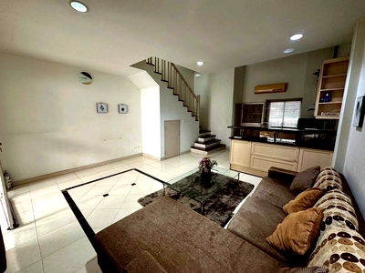 Townhouses for sale Bangkok : For sale or purchase: Townhome, Kaset-Nawamintr area, Baan Klang Muang Swiss Town Kaset-Nawamintr. Affordable price. Interested? Line: @951qfbfi