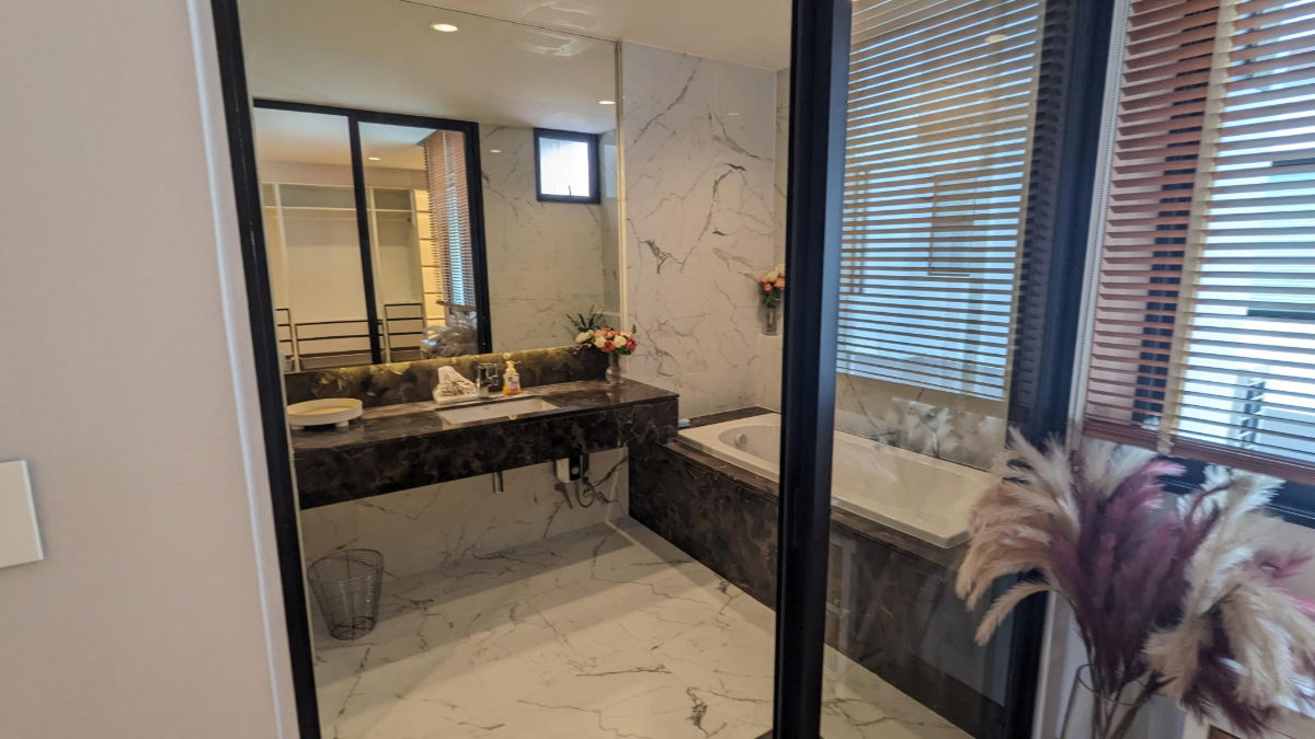 picture Townhome for rent, 3bedrooms Nirvana Define Srinakarin-Rama 9 - 4/11