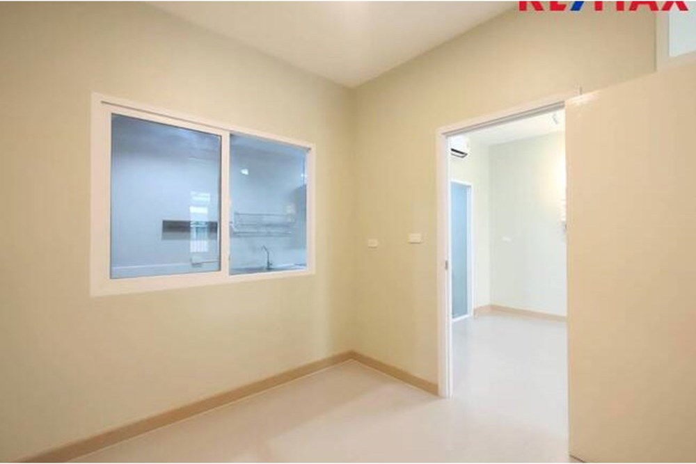 รูป [920091001-902] ขายทาวน์เฮาส์ 2 ชั้น คาซ่าซิตี้ ดอนเมือง-ศรีสมาน - รูปที่ 10/33