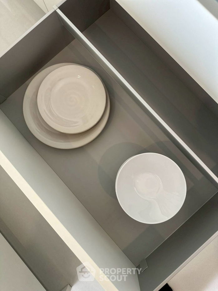 picture 3-BR Condo at Q1 Sukhumvit near BTS Nana (ID 2510914) - 7/34