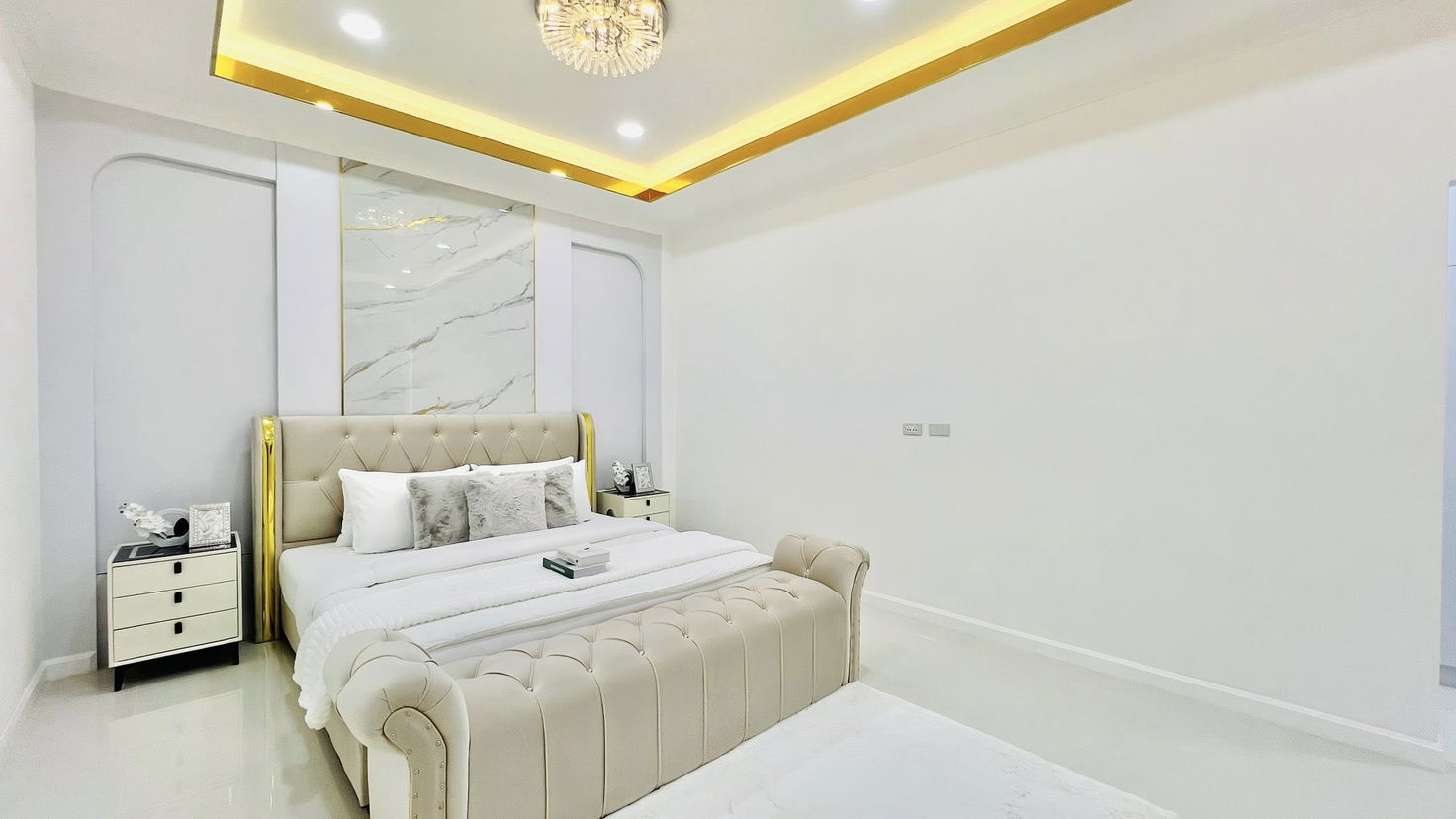 picture Modern Luxury Pool Villa for Sale – Mabprachan Area - 26/31