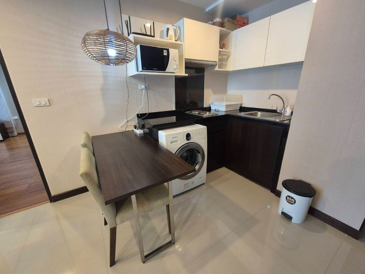 รูป ให้เช่า The Unique Condo 1 @Nimman ซ. สุขเกษม  2 ห้องนอน 2 ห้องน้ำ  โทร: 098-9690236 (แจน) - รูปที่ 8/10