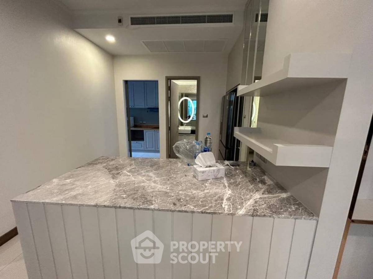 picture 3-BR Condo at Supalai Oriental Sukhumvit 39 near MRT Phetchaburi (ID 2168925) - 8/10