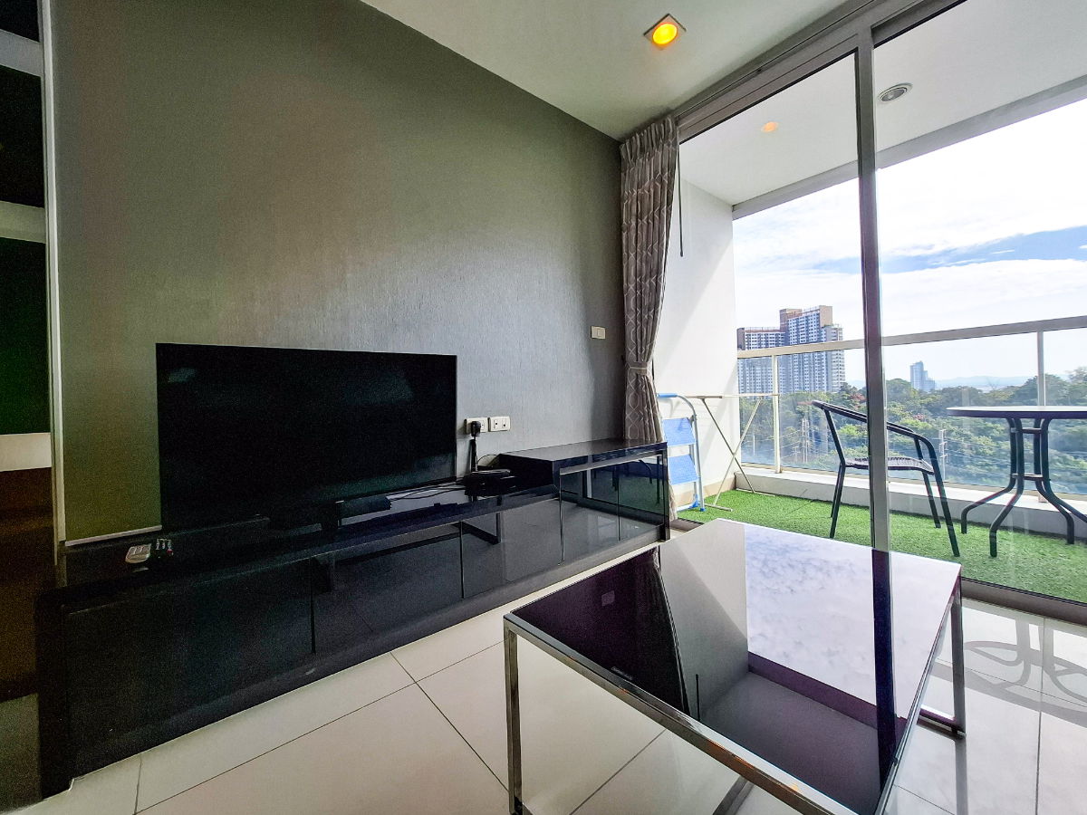 picture Forrent The Vision Pratumnak Pattaya condo | High Floor | Internet Included - 10/28
