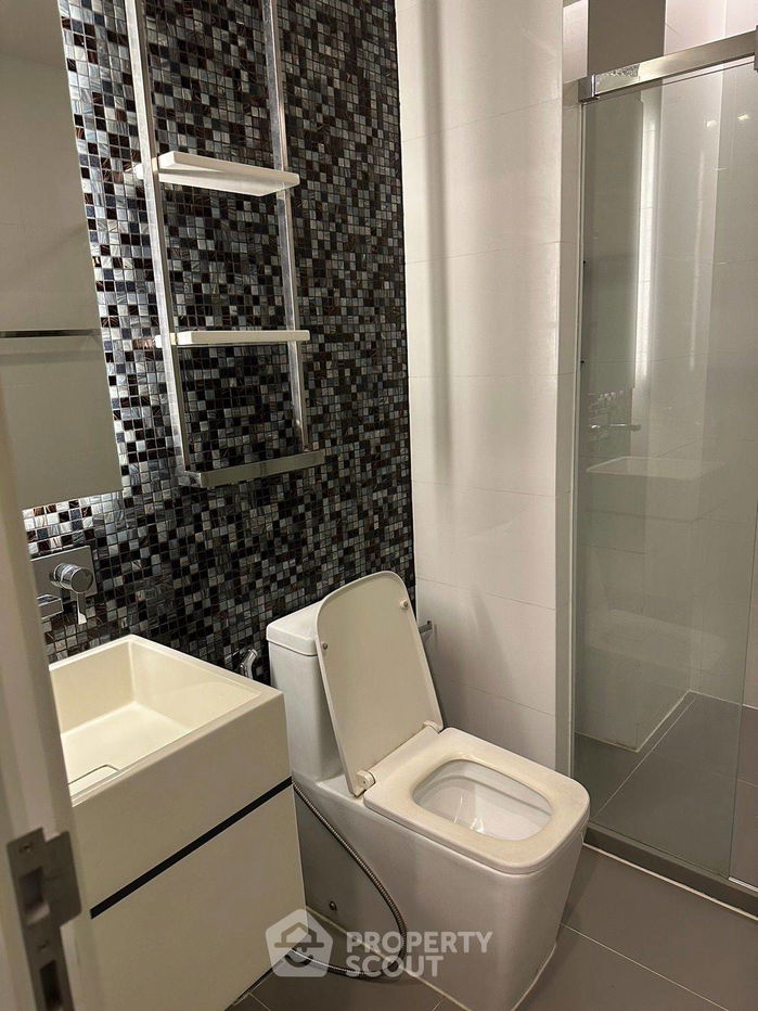 รูป คอนโด 1-ห้องนอน ที่ เดอะ รูม สุขุมวิท 69 ใกล้ BTS พระโขนง (ID 2510172) - รูปที่ 12/17