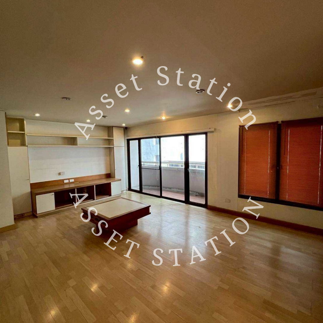 💥 Urgent! Aree Place Sukhumvit 26, two large connecting rooms, fully furnished 🏢