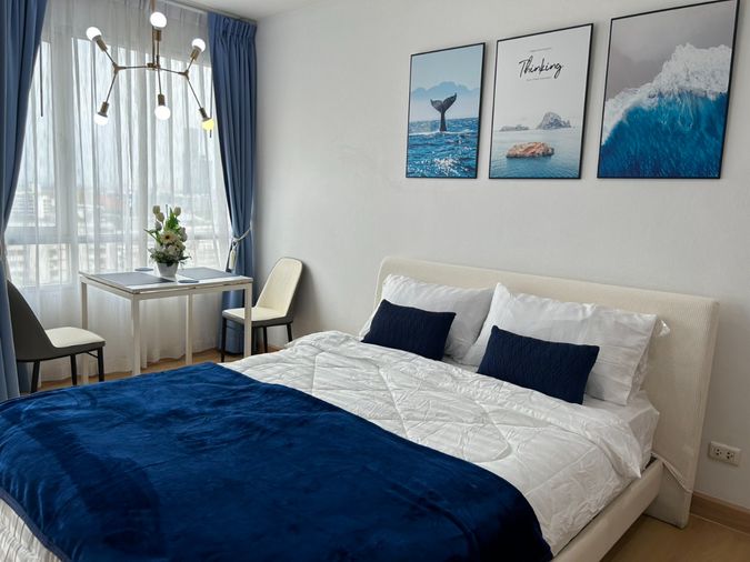 For rent: Sukhumvit Plus condo, studio unit