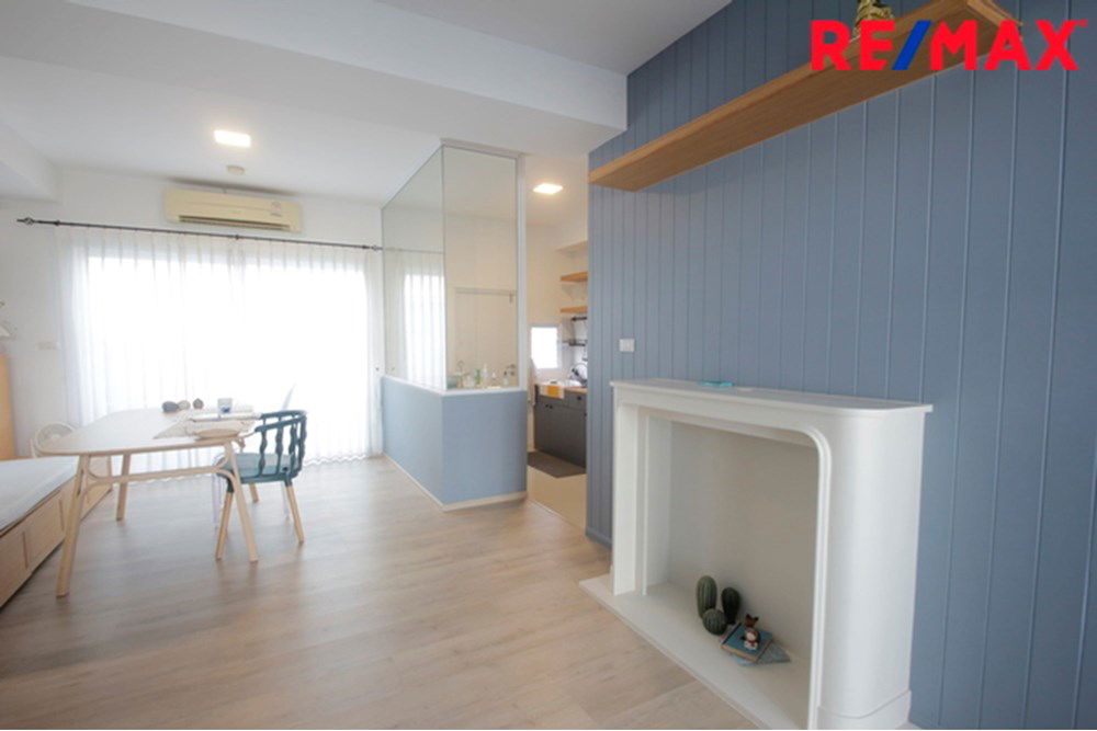 picture [920091004-215] Elegant Thai Townhouse in Prime Central Location! - 19/36