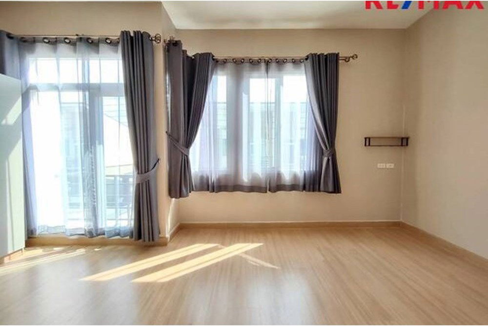 รูป [920091001-902] ขายทาวน์เฮาส์ 2 ชั้น คาซ่าซิตี้ ดอนเมือง-ศรีสมาน - รูปที่ 30/33