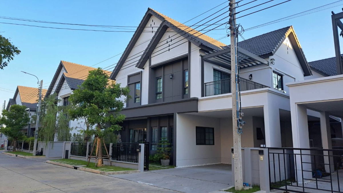 picture #R8512 🎉 291268 House for Rent at Centro Bangna - 2/21
