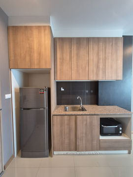 For Rent: The Green Boulevard Condo | Sukhumvit Road | Pool View | 7,000 THB